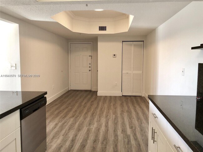 Building Photo - 230 SW 117th Terrace