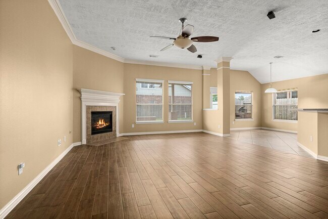 Building Photo - 19830 Broadhead Manor Dr