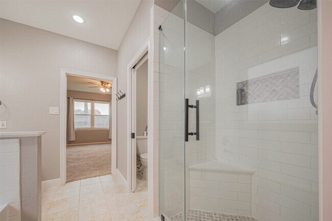 Building Photo - 4510 Sherwood Green Ct