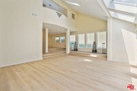 Building Photo - 5131 Campo Rd