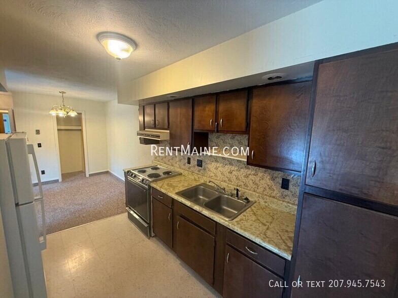 Building Photo - 18 Wenbelle Dr