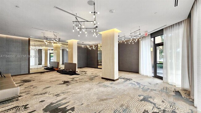 Building Photo - 10175 Collins Ave