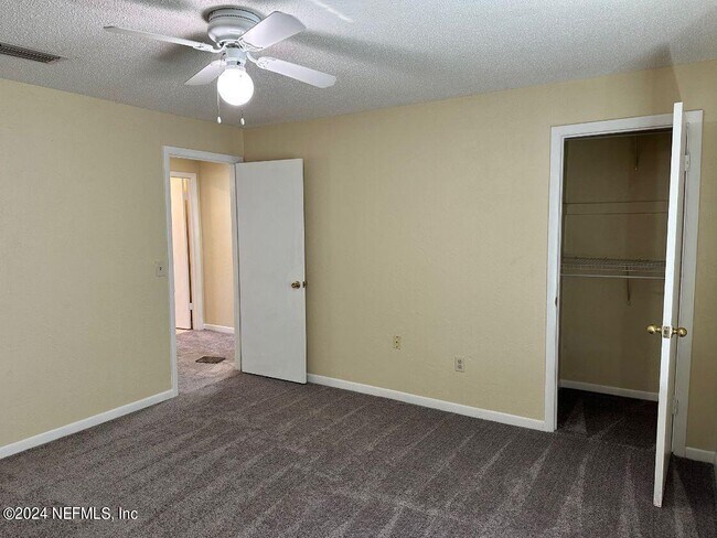 Building Photo - 60 Masters Dr