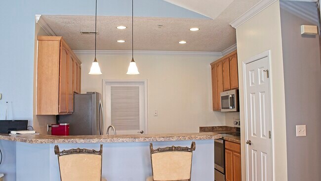 Building Photo - 401 Mahogany Dr