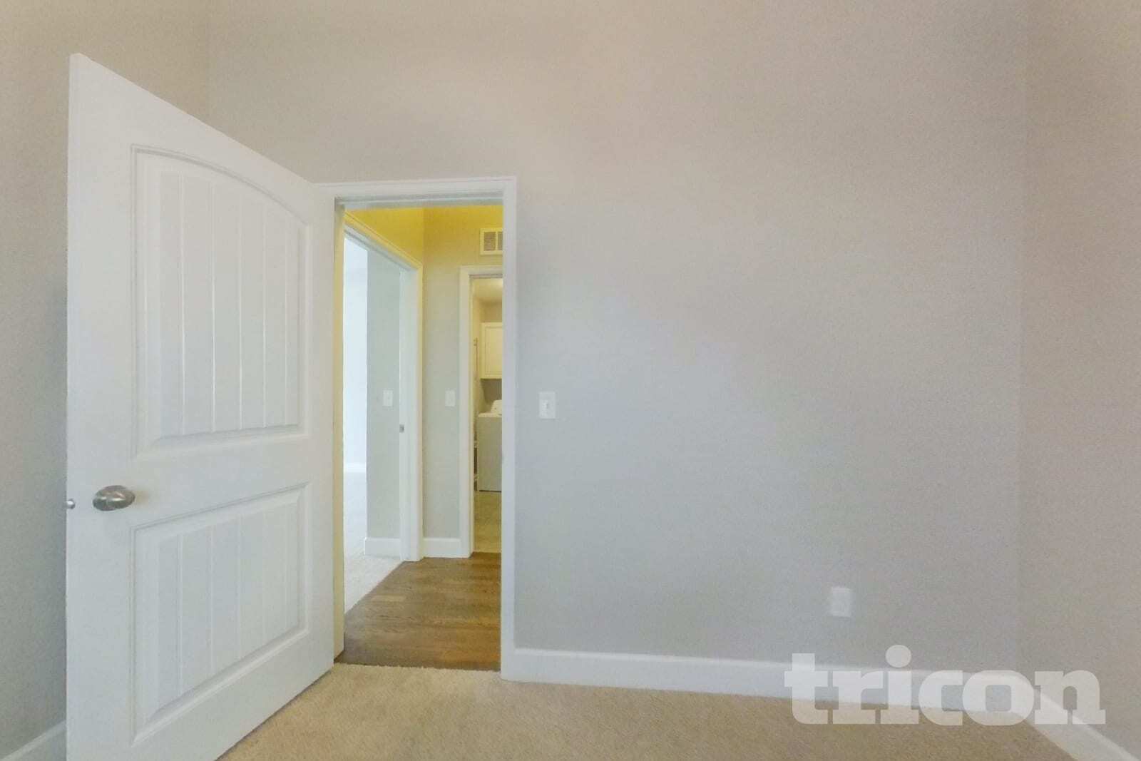 Building Photo - 10973 Echo Canyon Dr