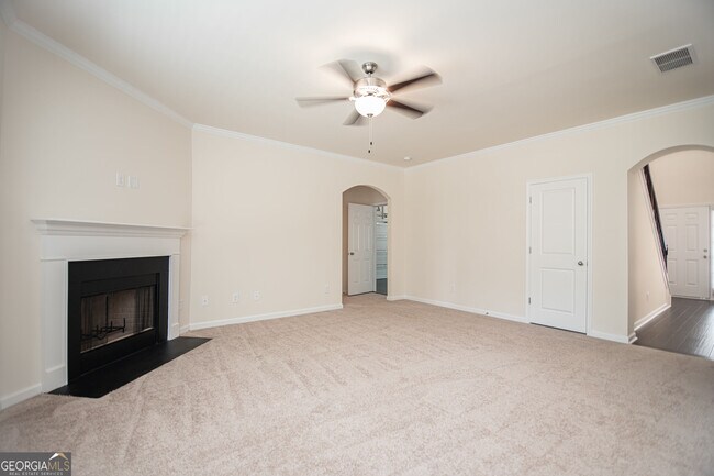 Building Photo - 5863 Krim Dr