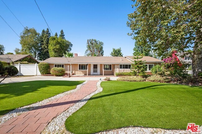 Primary Photo - 22717 Miranda St