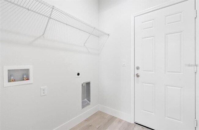 Building Photo - 2660 SW 162nd Street Rd