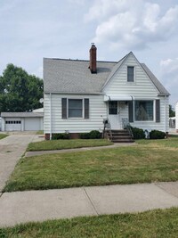 Building Photo - 1510 Tuxedo Ave