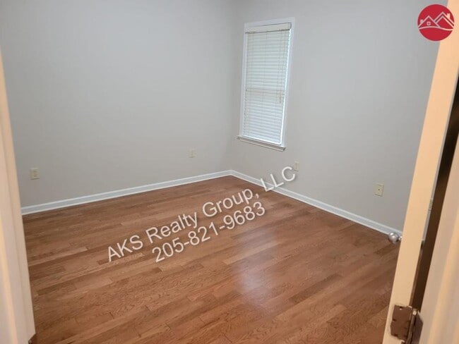 Building Photo - 1214 Inverness Cove Way