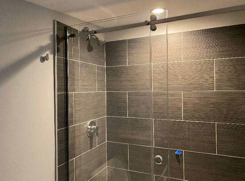 Building Photo - 2308 Lee St