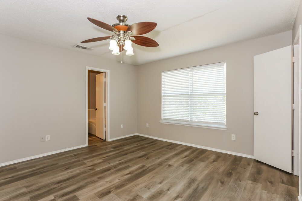 Building Photo - 8104 Gardengate Ct