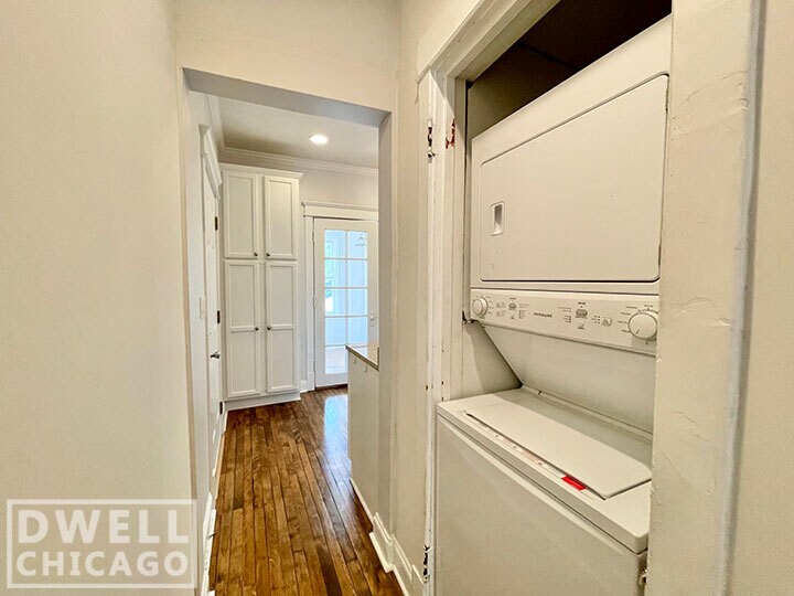 Building Photo - 3818 N Kenneth Ave