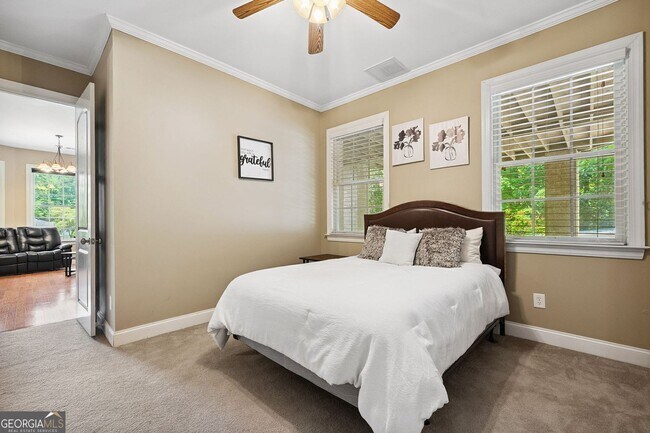 Building Photo - 11140 W Rd