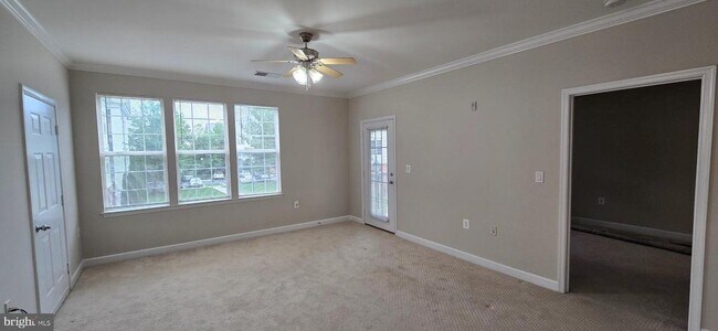 Building Photo - 42496 Mayflower Terrace
