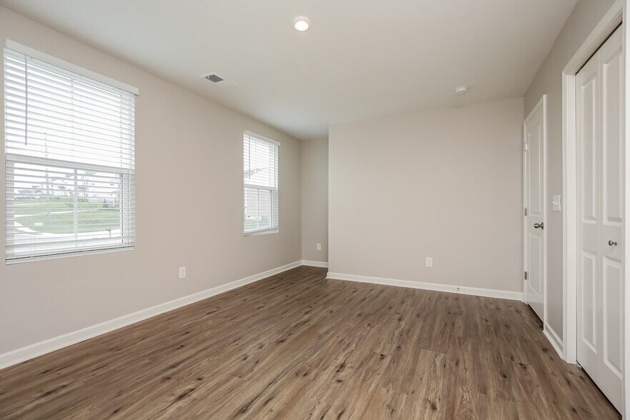 Building Photo - 1418 Christina Hayes Ln