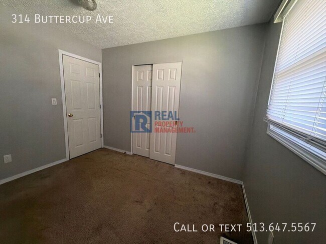 Building Photo - 314 Buttercup Ave