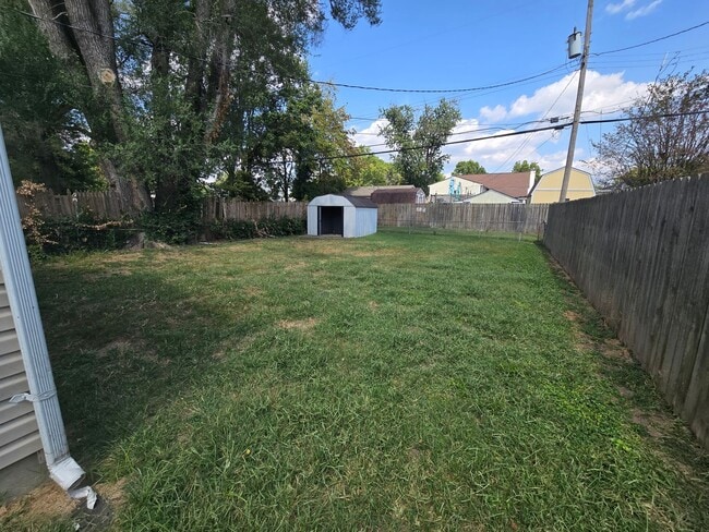 Building Photo - Beautiful 3BD/1BA