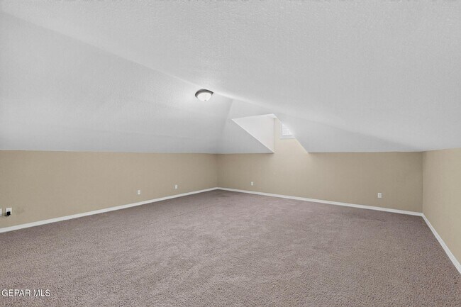Building Photo - 14613 Sunny Land Ave