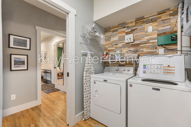 Building Photo - 4450 Yarrow St