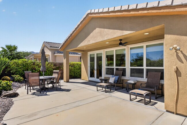 Building Photo - 60440 Juniper Ln