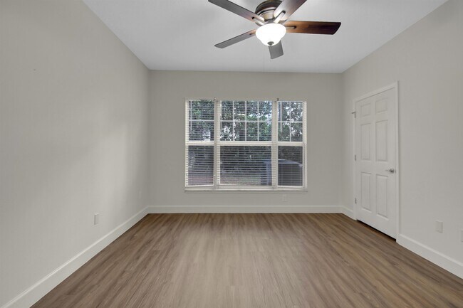 Building Photo - 35111 Harbour Vista Cir