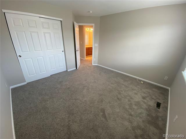 Building Photo - 17148 Moorside Dr