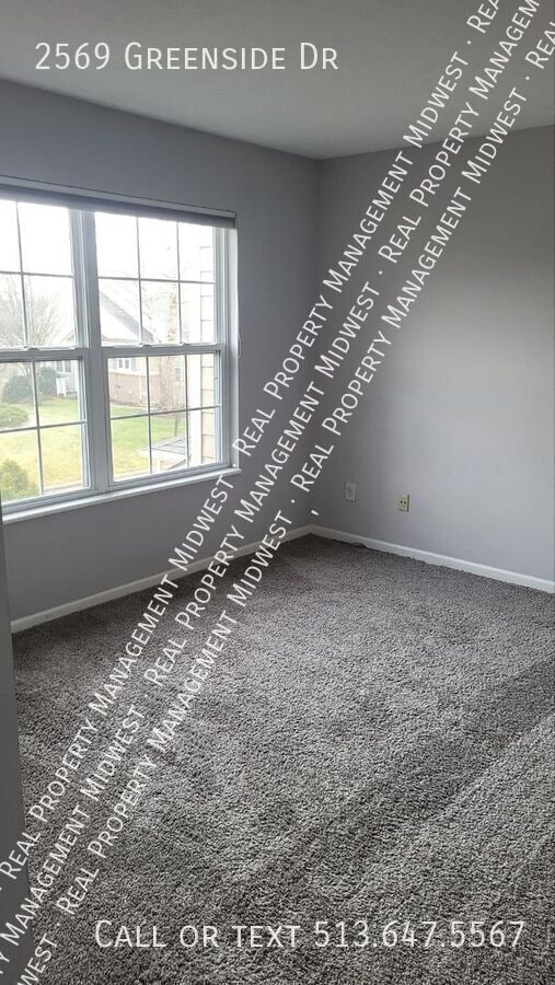 Building Photo - 2569 Greenside Dr