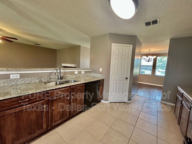 Building Photo - 1412 Sunflower Ct