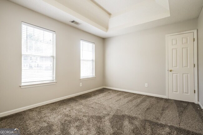 Building Photo - 1043 Field View Dr