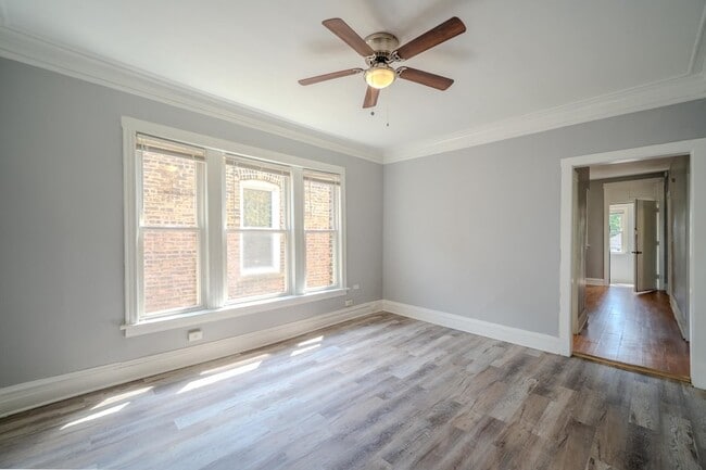 Building Photo - 7916 S Throop St