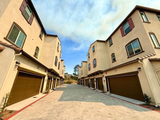 Building Photo - 4889 Merida Way