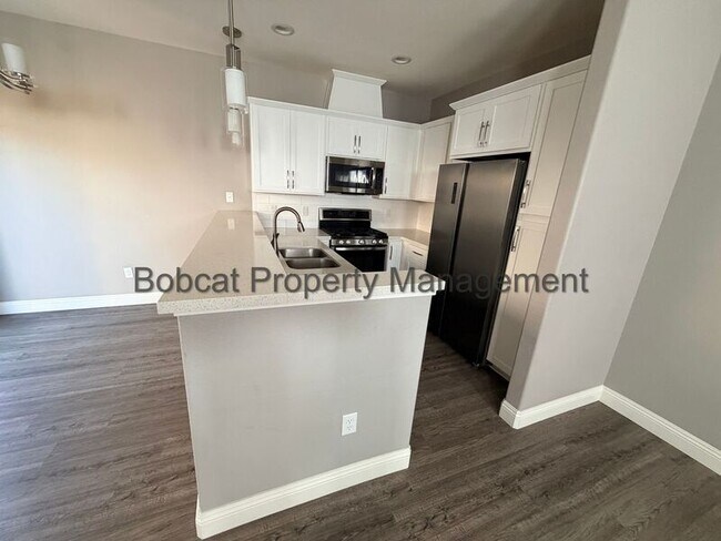 Building Photo - 1334 Campagni Ln