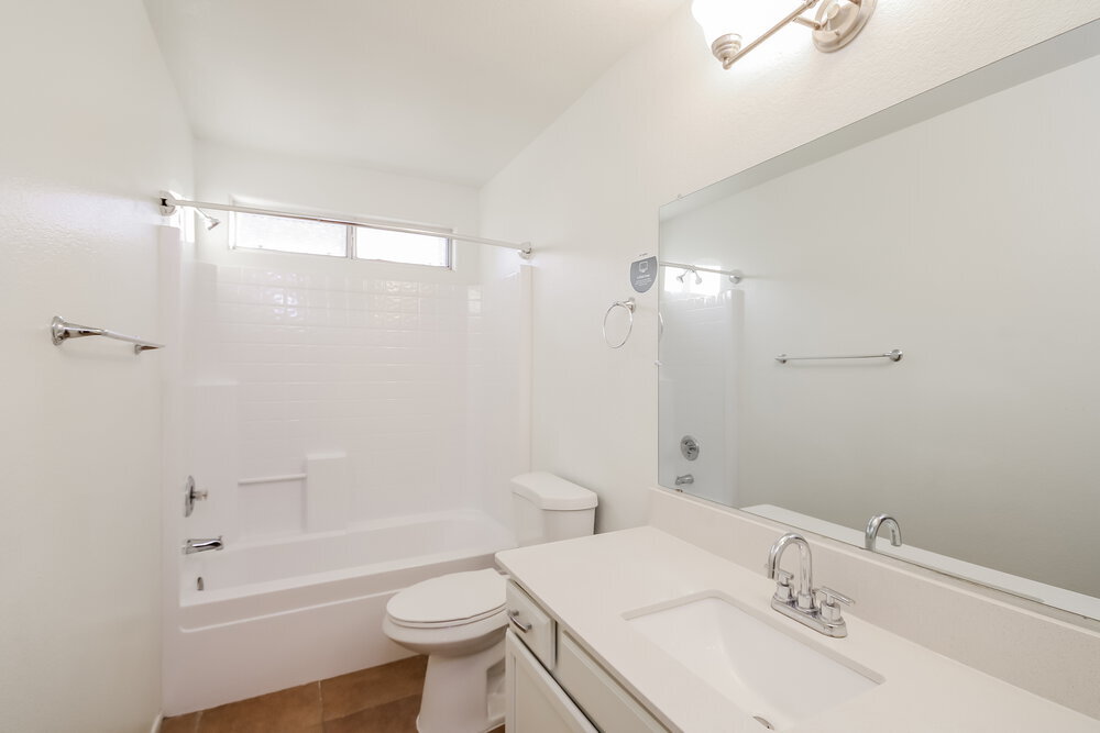 Building Photo - 21632 N 33rd Ave