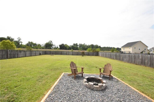 Building Photo - 468 Gable Drive