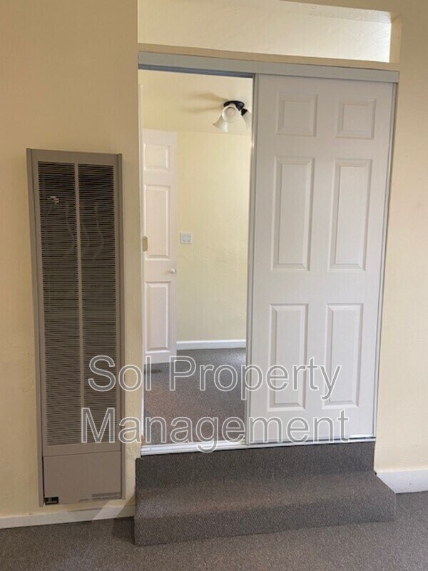 Building Photo - 4452 Soquel Dr