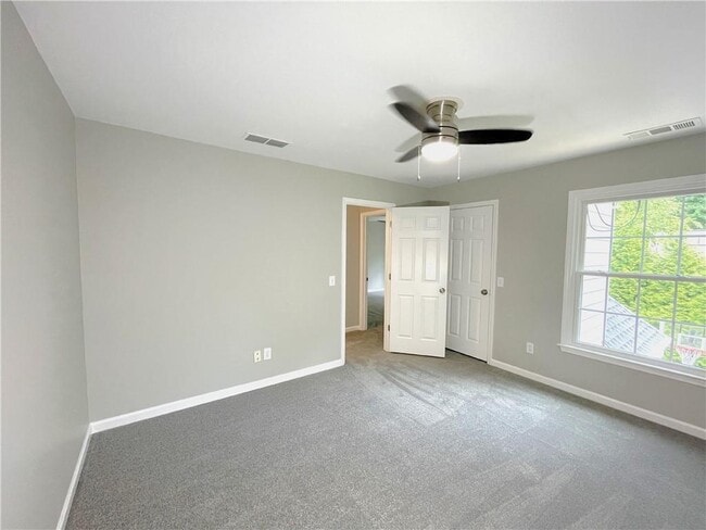 Building Photo - 655 Huntwick Pl