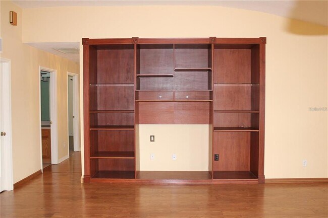 Building Photo - 11479 Walden Loop