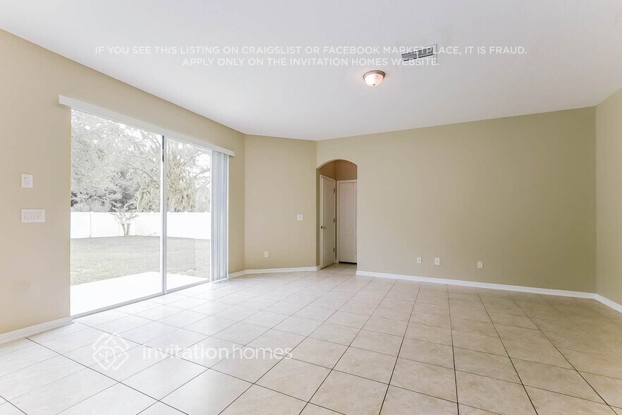 Building Photo - 5529 Oakworth Pl