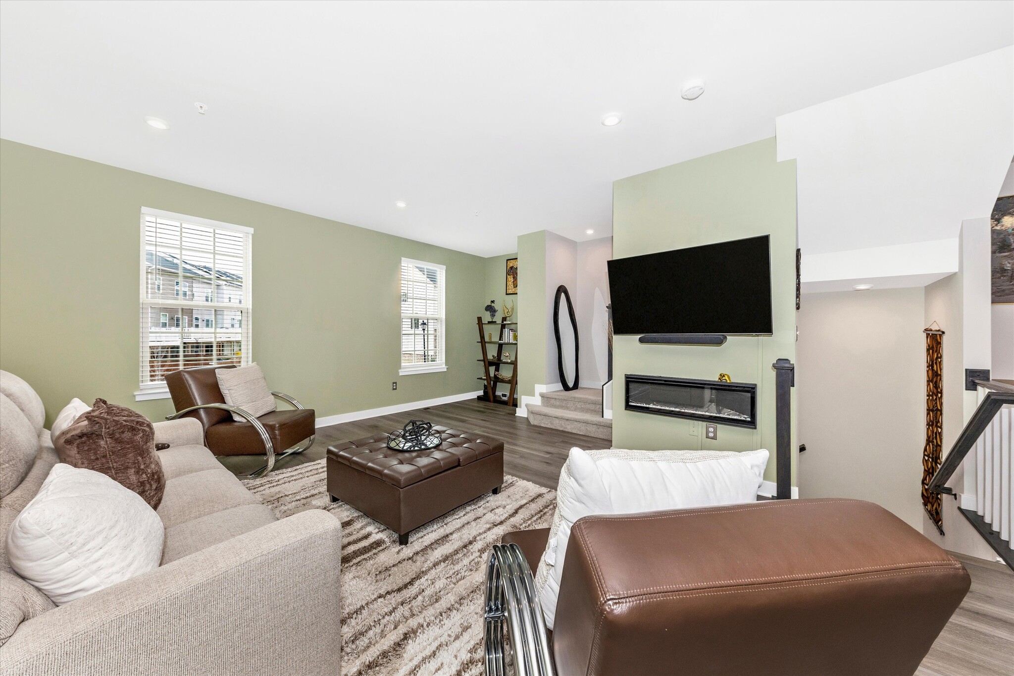 Building Photo - 166 Drydock Way