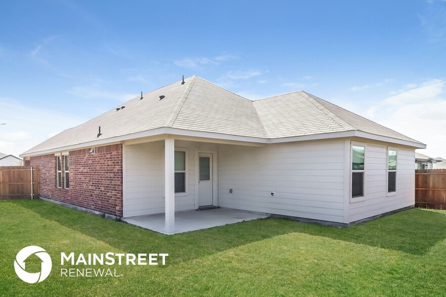 Building Photo - 6333 Armadillo Ct