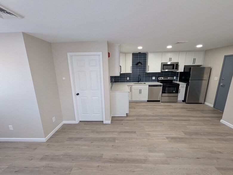 Building Photo - 35 Terrel Dr