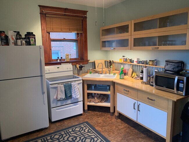 Modern Kitchen - 1707 Bruce Ave