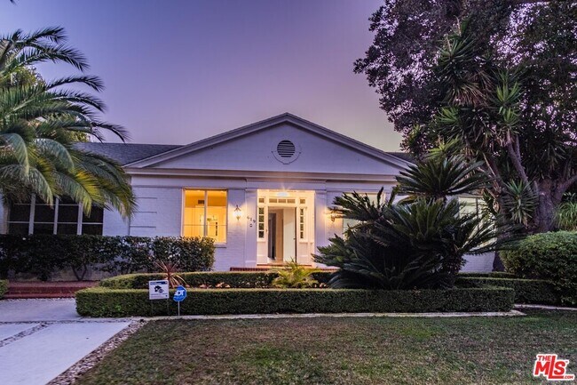 Building Photo - 619 N Rodeo Dr