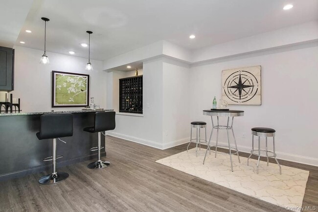 Building Photo - 314 Boulder Ridge Rd