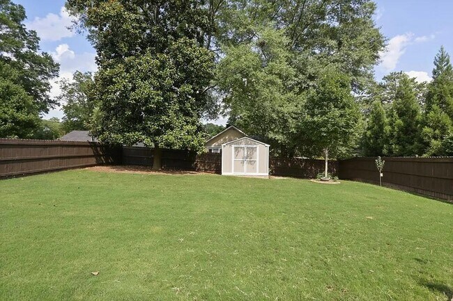 Building Photo - 2665 Parks Edge Dr SE
