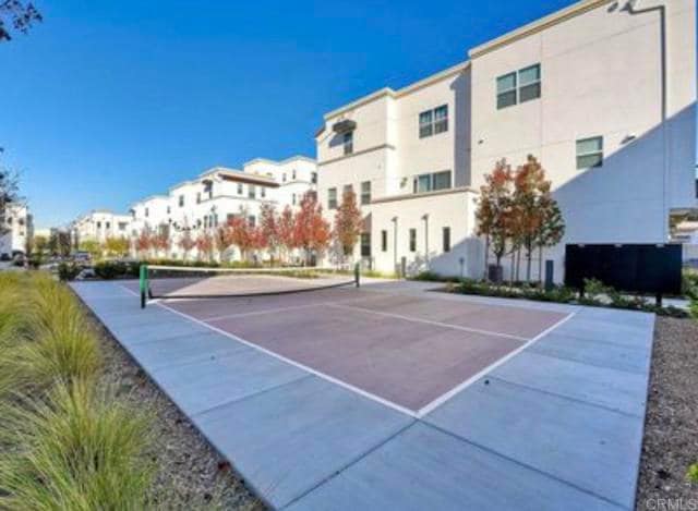 Building Photo - 2010 Mindoro Ln