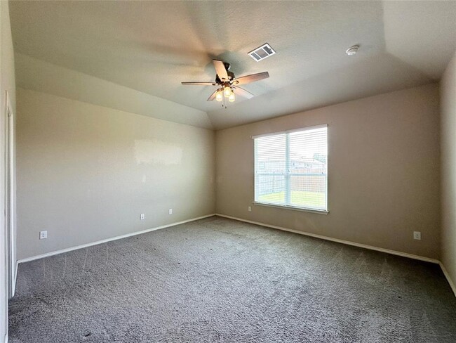 Building Photo - 109 Miles Dr