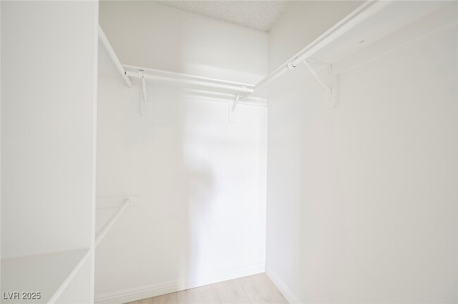 Building Photo - 3823 S Maryland Pkwy