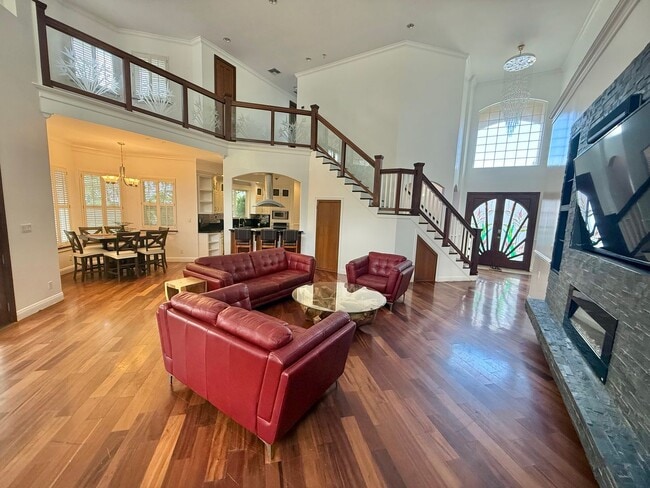 Building Photo - Partially Furnished 3 Bedroom / 2.5 Bathroom Custom Home in Sandhill Estates gated community!